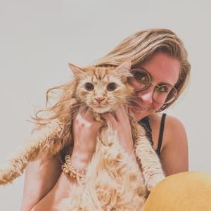 Meet your Posher, Alina